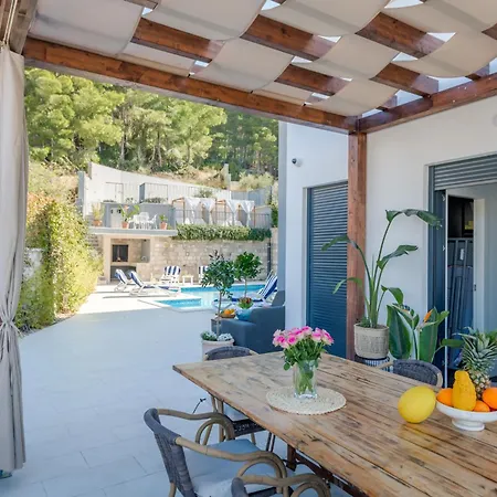 Bed and Breakfast Superior In Gastrovilla Le'tini Luxury With Pool